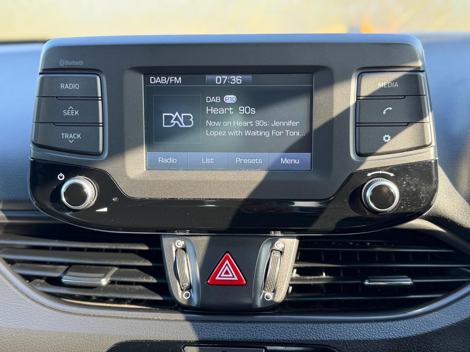 2018 Hyundai i30 thumbnail 23