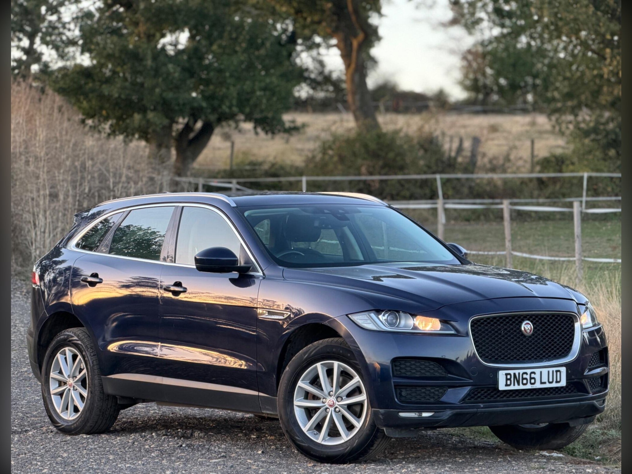 2016 Jaguar F-Pace