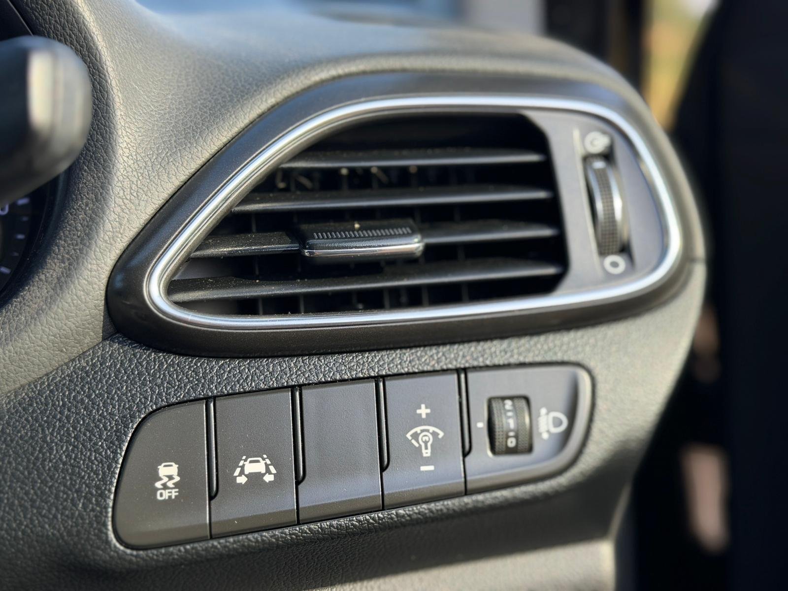 2018 Hyundai i30 thumbnail 20